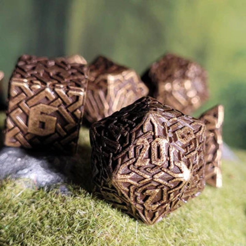 Brighids Snaidhm “Gold” Metal Dice Set