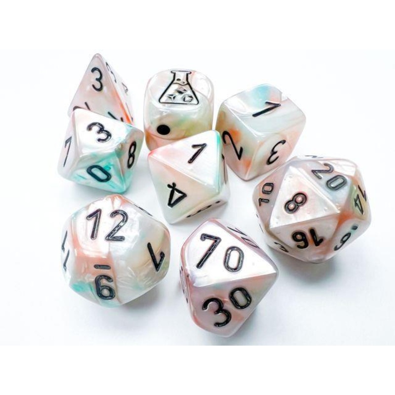 30056 CHX Lab Dice Poly Lustrous Sea Shell/Black Lab LU Sea Shell/Black